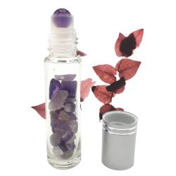 Roll-on holistique en Améthyste : l'allié naturel pour un teint éclatant et un apaisement immédiat des tensions crâniennes.