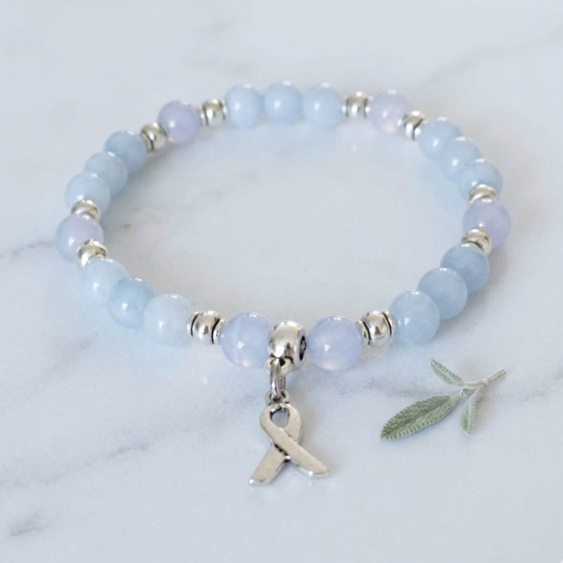 Bracelet artisanal en Aigue-Marine  du Brésil et Calcédoine de Madagascar, magnétisé pour l'apaisement