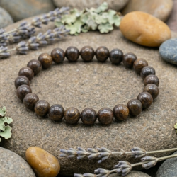 Bracelet fin en Bronzite naturelle 6mm - Protection discrète et équilibre corporel - Créations Serpentine.