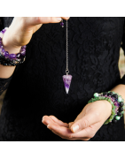 Guidance au Pendule – Clarté, Précision et Orientation